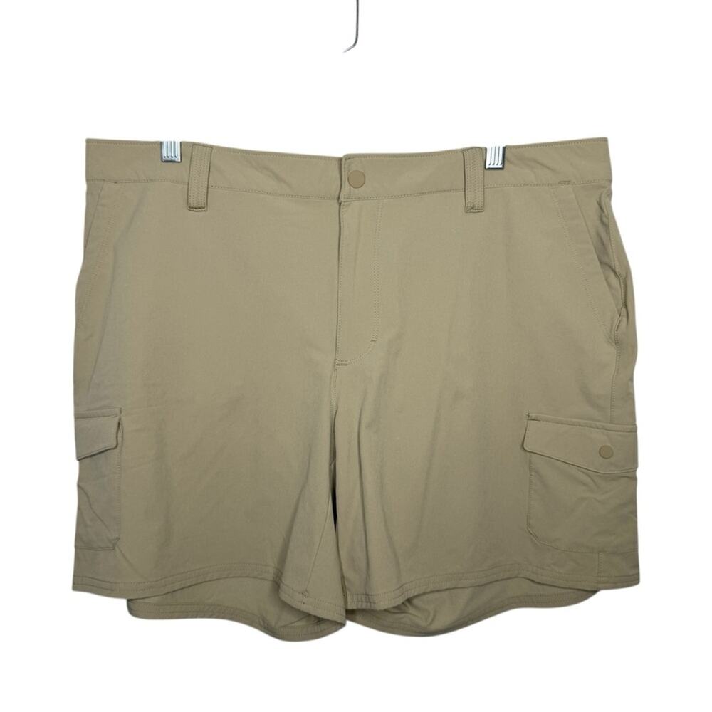L.L. BEAN / tan Explorer nylon stretch outdoor hiking camping shorts / 16